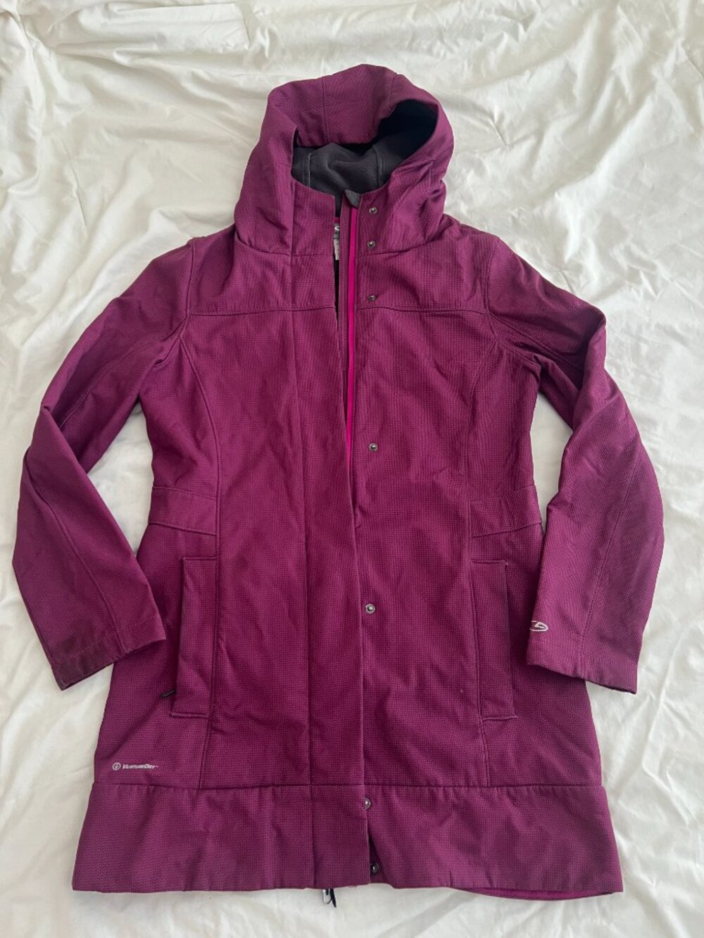 Champion Women's C9 Champion Venture Dry Long Hooded Small Fuschia Rain Jacket